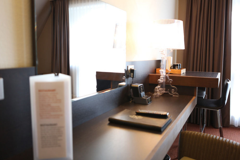 Ariane Hotel Ieper Eksteriør billede